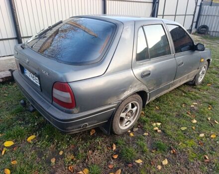 Сірий Ніссан Санні, об'ємом двигуна 0 л та пробігом 1000 тис. км за 1200 $, фото 2 на Automoto.ua