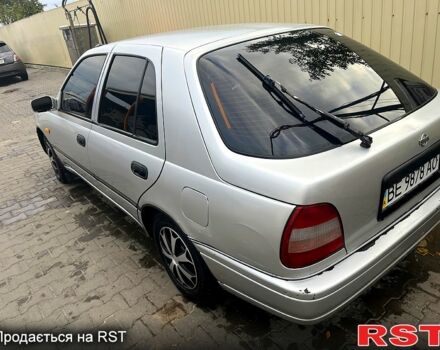 Серый Ниссан Санни, объемом двигателя 1.4 л и пробегом 250 тыс. км за 1700 $, фото 3 на Automoto.ua