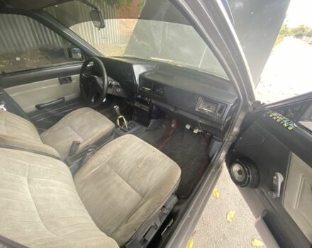 Серый Ниссан Санни, объемом двигателя 1.6 л и пробегом 10 тыс. км за 800 $, фото 3 на Automoto.ua