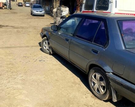 Сірий Ніссан Санні, об'ємом двигуна 1.7 л та пробігом 0 тис. км за 1200 $, фото 4 на Automoto.ua