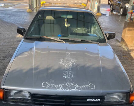 Серый Ниссан Санни, объемом двигателя 1.3 л и пробегом 100 тыс. км за 1350 $, фото 2 на Automoto.ua