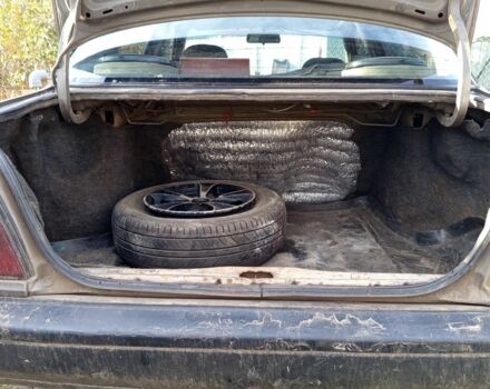 Сірий Ніссан Санні, об'ємом двигуна 1.5 л та пробігом 200 тис. км за 1200 $, фото 4 на Automoto.ua