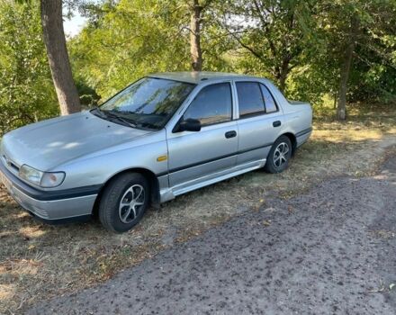 Серый Ниссан Санни, объемом двигателя 1.4 л и пробегом 280 тыс. км за 1800 $, фото 1 на Automoto.ua