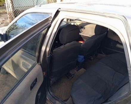 Сірий Ніссан Санні, об'ємом двигуна 1.5 л та пробігом 200 тис. км за 1200 $, фото 7 на Automoto.ua