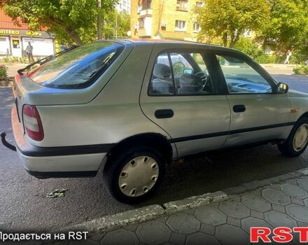 Сірий Ніссан Санні, об'ємом двигуна 1.6 л та пробігом 260 тис. км за 1250 $, фото 3 на Automoto.ua