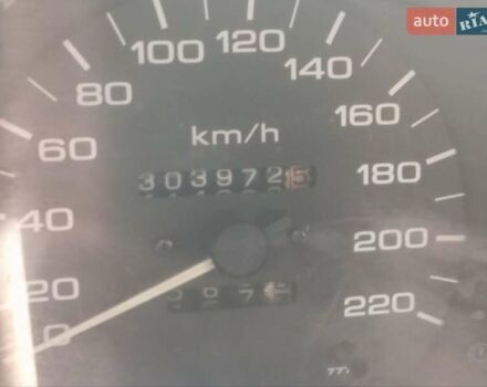 Серый Ниссан Санни, объемом двигателя 1.6 л и пробегом 303 тыс. км за 450 $, фото 3 на Automoto.ua