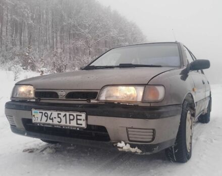 Серый Ниссан Санни, объемом двигателя 1 л и пробегом 303 тыс. км за 430 $, фото 1 на Automoto.ua