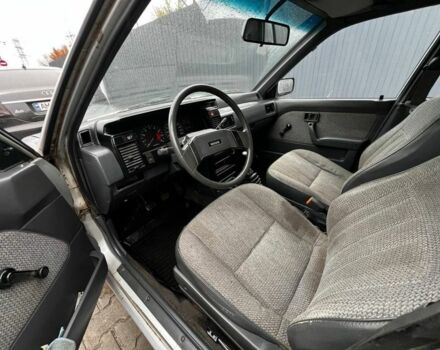 Серый Ниссан Санни, объемом двигателя 1.6 л и пробегом 150 тыс. км за 650 $, фото 4 на Automoto.ua