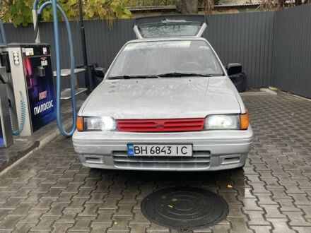 Серый Ниссан Санни, объемом двигателя 1.7 л и пробегом 444 тыс. км за 1000 $, фото 1 на Automoto.ua