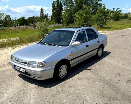 Серый Ниссан Санни, объемом двигателя 1.4 л и пробегом 300 тыс. км за 1500 $, фото 1 на Automoto.ua