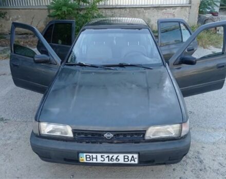 Сірий Ніссан Санні, об'ємом двигуна 0 л та пробігом 400 тис. км за 800 $, фото 1 на Automoto.ua