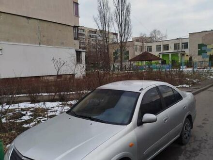 Ніссан Санні 2004 у Києві на Automoto.ua Сірий Ніссан Санні, об'ємом двигуна 1.8 л та пробігом 333 тис. км за 2100 $, фото 1 на Automoto.ua