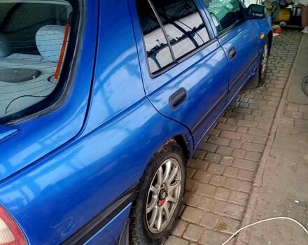 Синий Ниссан Санни, объемом двигателя 1.4 л и пробегом 288 тыс. км за 1500 $, фото 1 на Automoto.ua