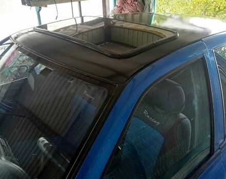 Синий Ниссан Санни, объемом двигателя 1.4 л и пробегом 288 тыс. км за 1500 $, фото 2 на Automoto.ua