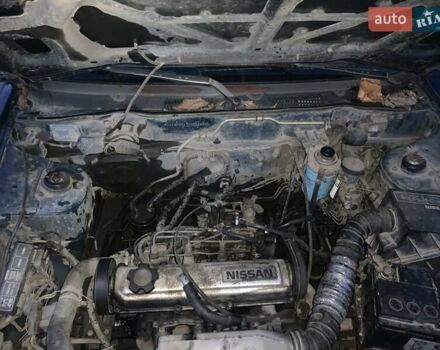 Синий Ниссан Санни, объемом двигателя 1.68 л и пробегом 300 тыс. км за 800 $, фото 11 на Automoto.ua