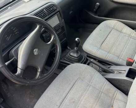 Синий Ниссан Санни, объемом двигателя 1.4 л и пробегом 400 тыс. км за 750 $, фото 4 на Automoto.ua