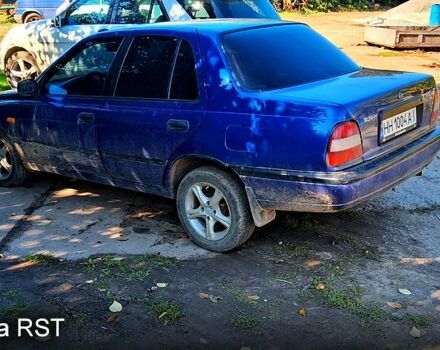 Синий Ниссан Санни, объемом двигателя 1.5 л и пробегом 200 тыс. км за 1530 $, фото 1 на Automoto.ua