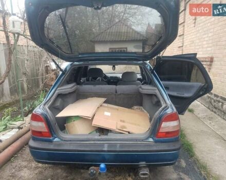 Синий Ниссан Санни, объемом двигателя 1.39 л и пробегом 325 тыс. км за 1350 $, фото 3 на Automoto.ua