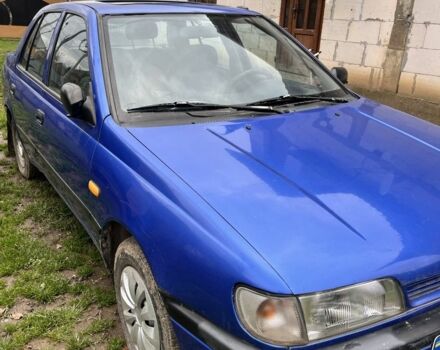 Синий Ниссан Санни, объемом двигателя 1.4 л и пробегом 500 тыс. км за 800 $, фото 3 на Automoto.ua