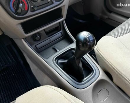 Синий Ниссан Санни, объемом двигателя 1.8 л и пробегом 158 тыс. км за 3590 $, фото 12 на Automoto.ua