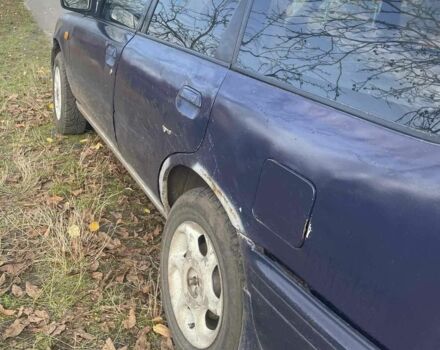 Синий Ниссан Санни, объемом двигателя 1.6 л и пробегом 11 тыс. км за 1200 $, фото 3 на Automoto.ua