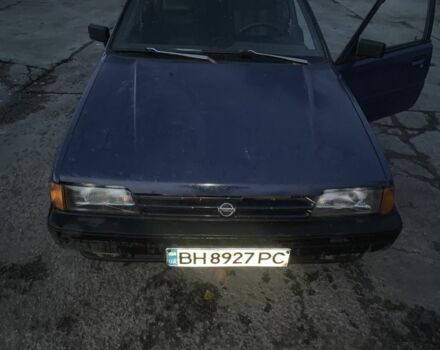 Синий Ниссан Санни, объемом двигателя 1.7 л и пробегом 300 тыс. км за 800 $, фото 1 на Automoto.ua