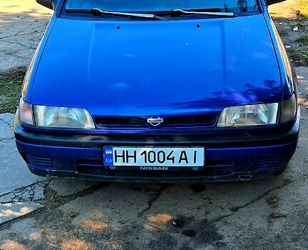 Синий Ниссан Санни, объемом двигателя 1.5 л и пробегом 200 тыс. км за 1530 $, фото 1 на Automoto.ua