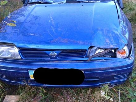Ніссан Санні 1993 у Житомирі на Automoto.ua Синій Ніссан Санні, об'ємом двигуна 1.4 л та пробігом 420 тис. км за 700 $, фото 1 на Automoto.ua