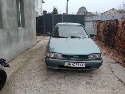 Синий Ниссан Санни, объемом двигателя 0 л и пробегом 100 тыс. км за 800 $, фото 1 на Automoto.ua