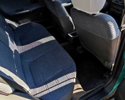 Зеленый Ниссан Санни, объемом двигателя 1.6 л и пробегом 226 тыс. км за 1100 $, фото 21 на Automoto.ua