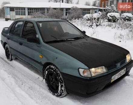 Зеленый Ниссан Санни, объемом двигателя 1.4 л и пробегом 444 тыс. км за 1300 $, фото 2 на Automoto.ua