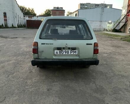 Зеленый Ниссан Санни, объемом двигателя 1.3 л и пробегом 280 тыс. км за 358 $, фото 5 на Automoto.ua