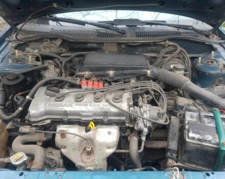 Зеленый Ниссан Санни, объемом двигателя 1.4 л и пробегом 327 тыс. км за 1600 $, фото 6 на Automoto.ua