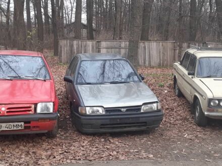 Зелений Ніссан Санні, об'ємом двигуна 0 л та пробігом 200 тис. км за 332 $, фото 1 на Automoto.ua