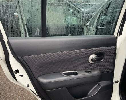 Белый Ниссан Тиида, объемом двигателя 1.5 л и пробегом 91 тыс. км за 7499 $, фото 32 на Automoto.ua