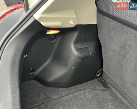 Белый Ниссан Тиида, объемом двигателя 1.5 л и пробегом 91 тыс. км за 7499 $, фото 11 на Automoto.ua