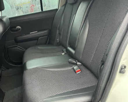 Белый Ниссан Тиида, объемом двигателя 1.5 л и пробегом 91 тыс. км за 7499 $, фото 35 на Automoto.ua