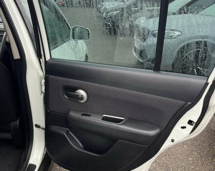 Белый Ниссан Тиида, объемом двигателя 1.5 л и пробегом 91 тыс. км за 7499 $, фото 38 на Automoto.ua