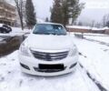 Белый Ниссан Тиида, объемом двигателя 1.5 л и пробегом 161 тыс. км за 5500 $, фото 1 на Automoto.ua