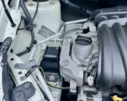 Белый Ниссан Тиида, объемом двигателя 1.5 л и пробегом 91 тыс. км за 7499 $, фото 56 на Automoto.ua