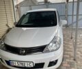 Белый Ниссан Тиида, объемом двигателя 1.6 л и пробегом 186 тыс. км за 6200 $, фото 7 на Automoto.ua