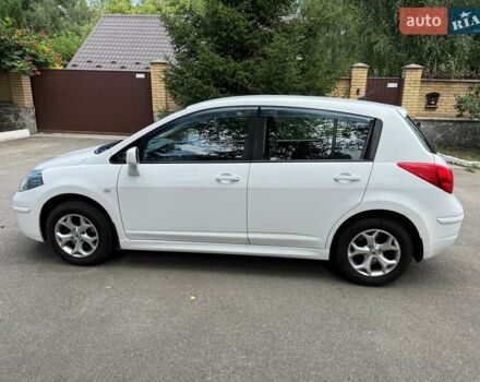 Білий Ніссан Тііда, об'ємом двигуна 1.6 л та пробігом 83 тис. км за 8900 $, фото 5 на Automoto.ua