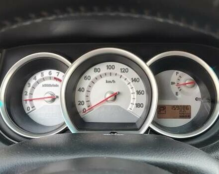 Белый Ниссан Тиида, объемом двигателя 1.5 л и пробегом 159 тыс. км за 8199 $, фото 7 на Automoto.ua