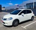 Белый Ниссан Тиида, объемом двигателя 1.5 л и пробегом 42 тыс. км за 8550 $, фото 7 на Automoto.ua