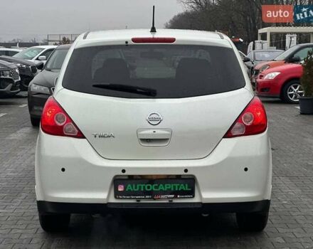 Белый Ниссан Тиида, объемом двигателя 1.5 л и пробегом 107 тыс. км за 7990 $, фото 7 на Automoto.ua
