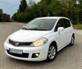Белый Ниссан Тиида, объемом двигателя 1.6 л и пробегом 135 тыс. км за 8500 $, фото 1 на Automoto.ua