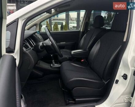 Белый Ниссан Тиида, объемом двигателя 1.5 л и пробегом 107 тыс. км за 7990 $, фото 10 на Automoto.ua