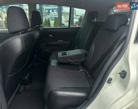 Белый Ниссан Тиида, объемом двигателя 1.5 л и пробегом 107 тыс. км за 7990 $, фото 13 на Automoto.ua