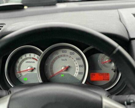 Белый Ниссан Тиида, объемом двигателя 1.5 л и пробегом 107 тыс. км за 7990 $, фото 19 на Automoto.ua