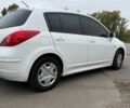 Білий Ніссан Тііда, об'ємом двигуна 1.6 л та пробігом 160 тис. км за 7500 $, фото 3 на Automoto.ua